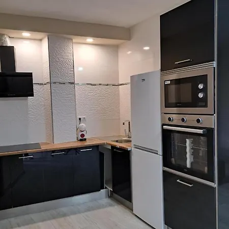 Meridiana Sant Andreu 4 Bedrooms Apartament