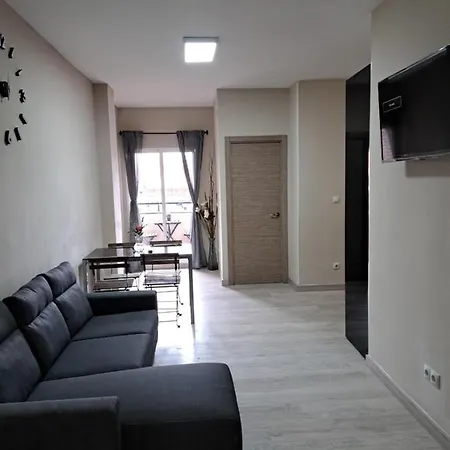 Meridiana Sant Andreu 4 Bedrooms *