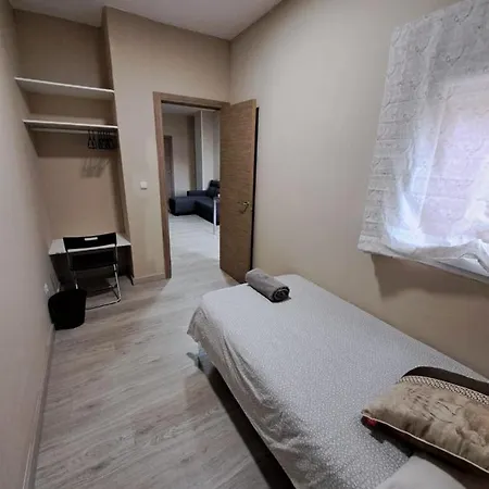 Meridiana Sant Andreu 4 Bedrooms *