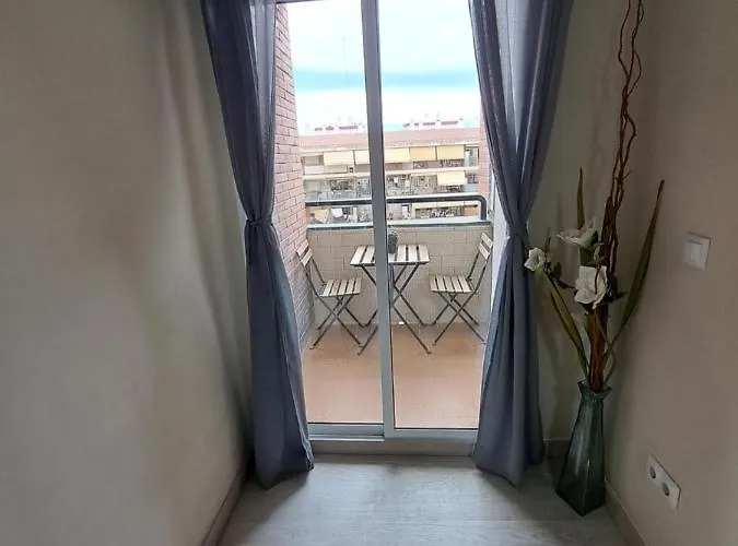 Meridiana Sant Andreu 4 Bedrooms *