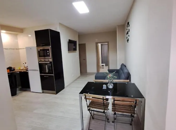 Meridiana Sant Andreu 4 Bedrooms Barcelona